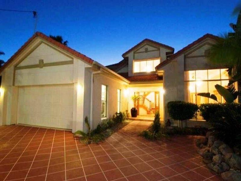 6 Gibraltar Drive, Isle Of Capri QLD 4217