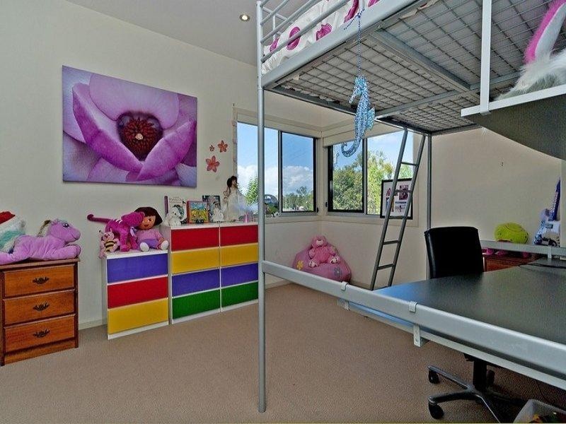 27 The Close, Helensvale QLD 4212