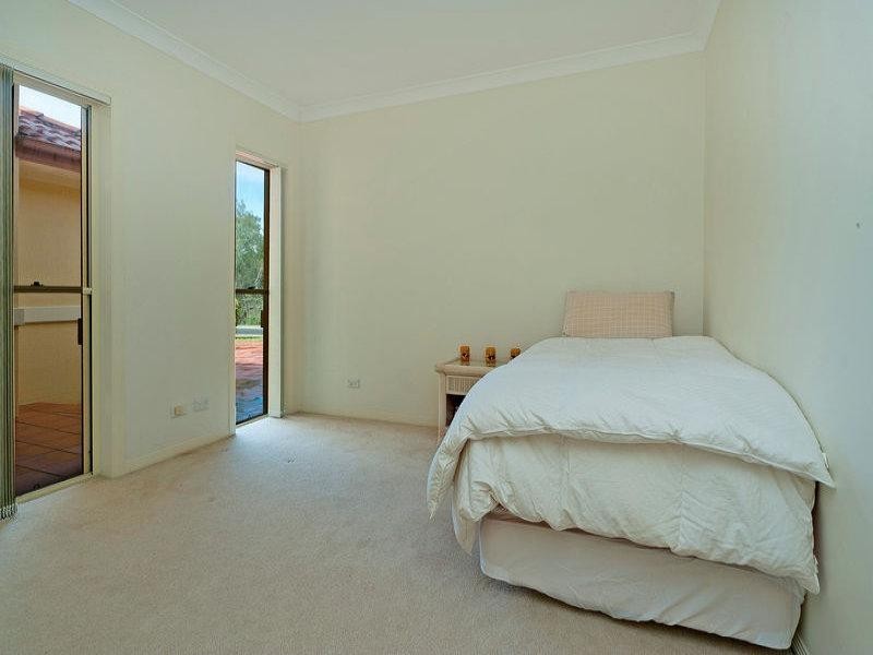 3154 Riverleigh Drive, Hope Island QLD 4212