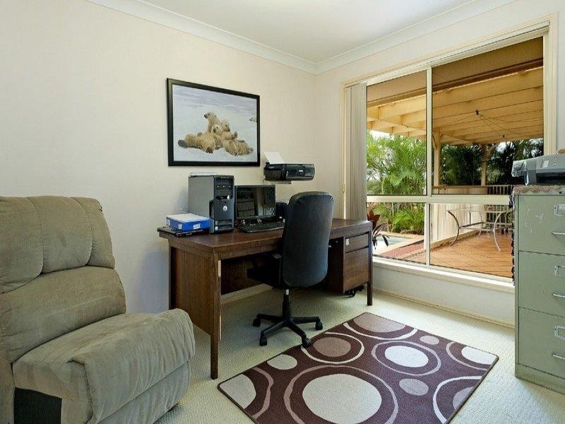 22 Marilyn Monroe Court, Parkwood QLD 4214