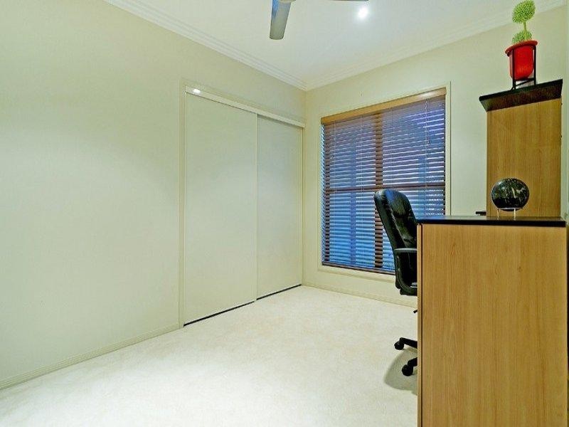 58 The Peninsula, Helensvale QLD 4212