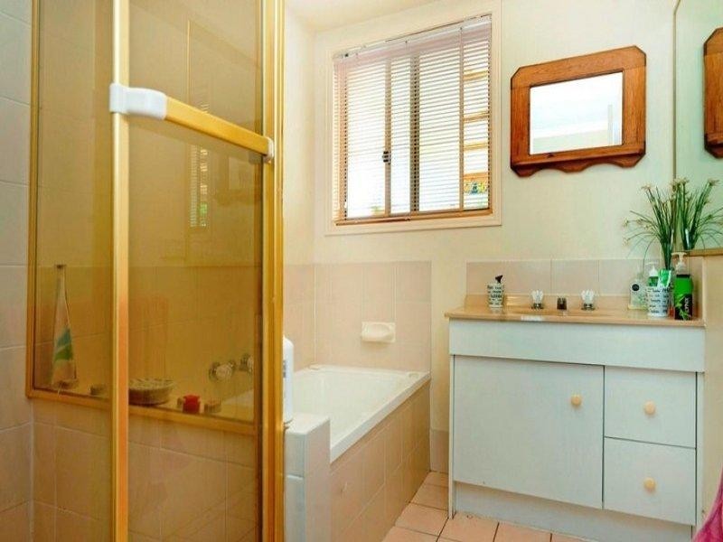 192 Universal Street, Oxenford QLD 4210