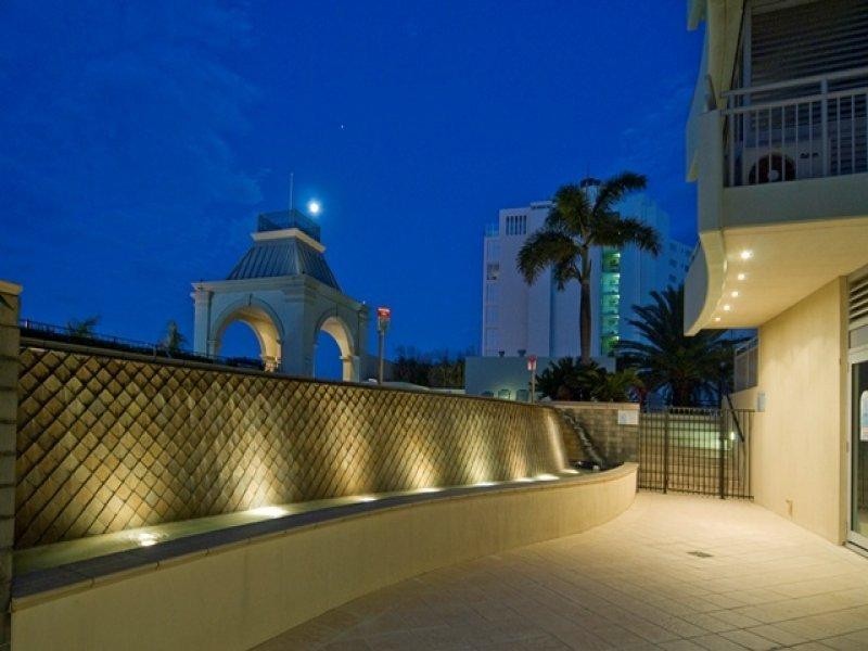 511/360 Marine Parade, Labrador QLD 4215