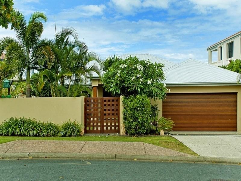 9 Mercure Place, Highland Park QLD 4211