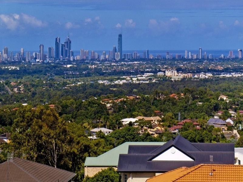 9 Mercure Place, Highland Park QLD 4211