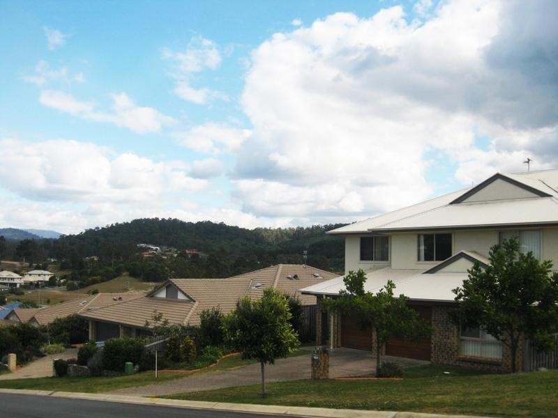 1/39 McRae Circuit, Pacific Pines QLD 4211