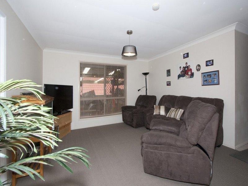 52 Greenacre Drive, Parkwood QLD 4214