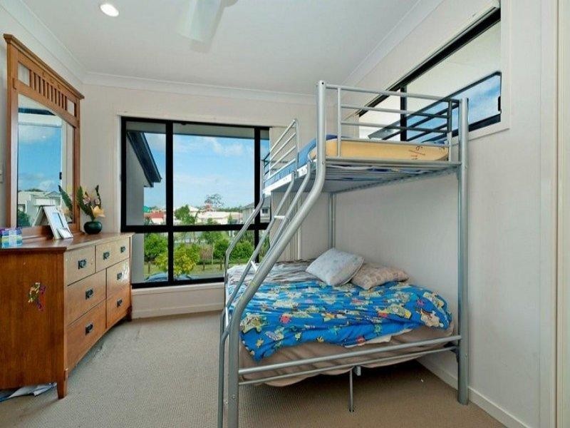 16 Red Baron Lane, Upper Coomera QLD 4209