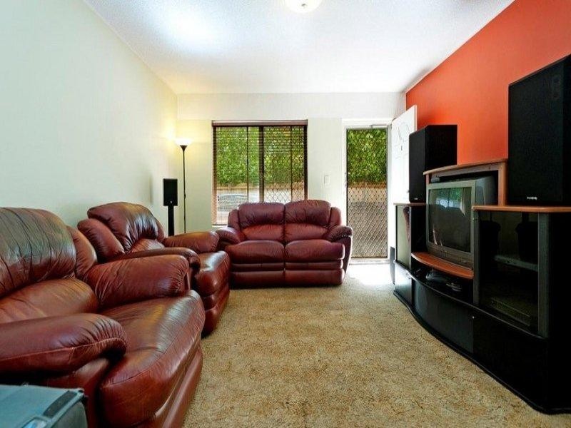 31 Frank Street, Labrador QLD 4215