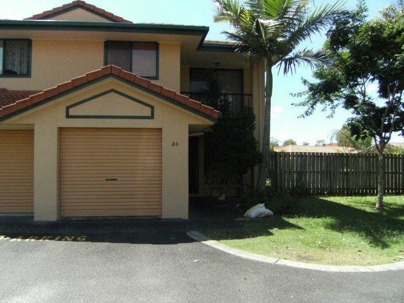 24/156 Greenacre Drive, Arundel QLD 4214