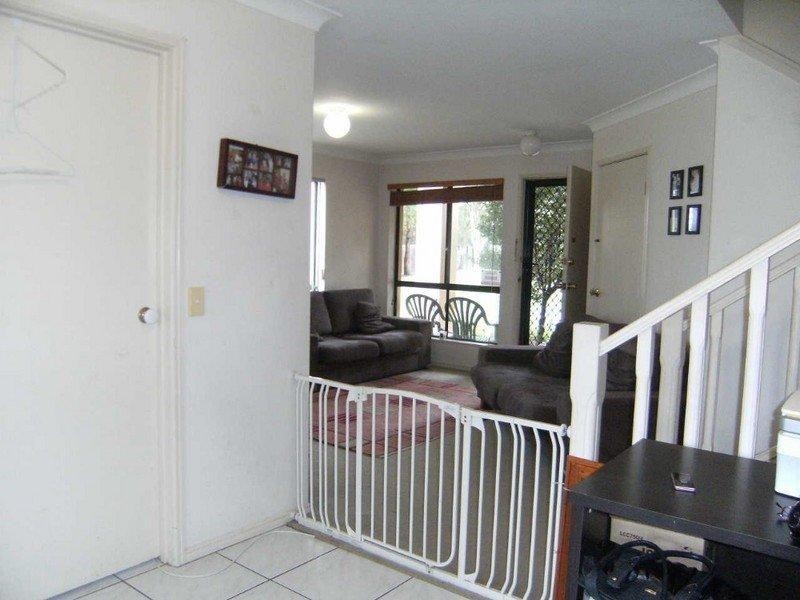 24/156 Greenacre Drive, Arundel QLD 4214