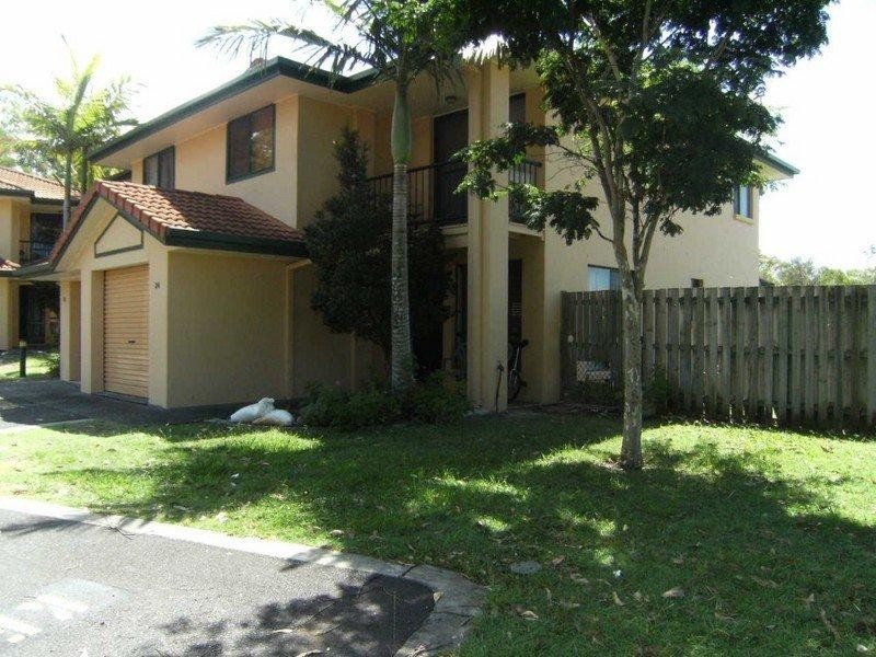 24/156 Greenacre Drive, Arundel QLD 4214