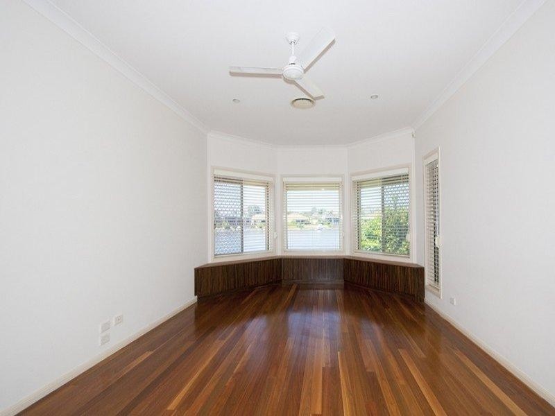 22 Parkwater Terrace, Helensvale QLD 4212