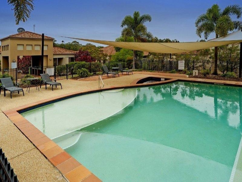 32/24 Amsonia Court, Arundel QLD 4214