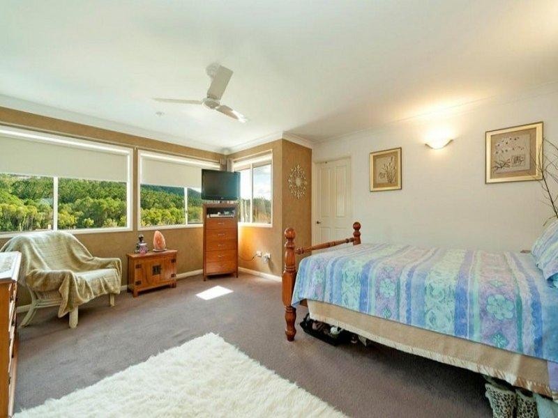 21 Cossington Circuit, Maudsland QLD 4210