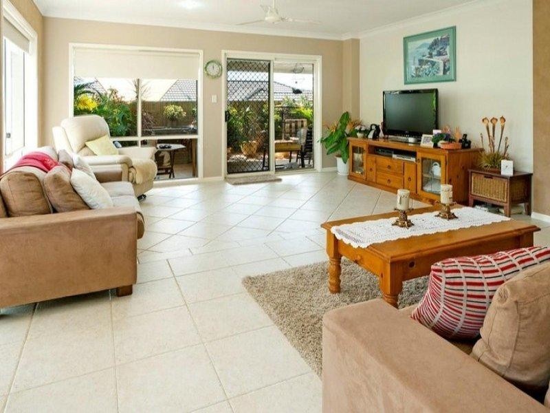 21 Cossington Circuit, Maudsland QLD 4210