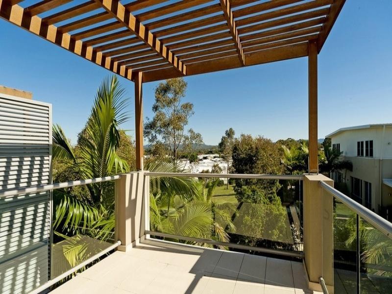 1/7006 Vista Drive, Benowa QLD 4217