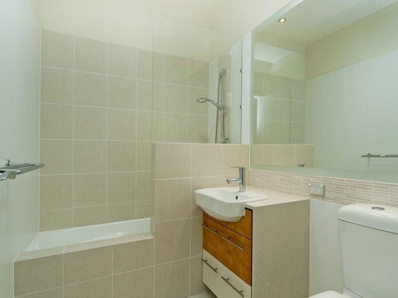 1/7006 Vista Drive, Benowa QLD 4217