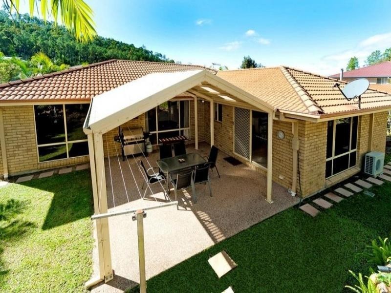 12 Moorea Court, Pacific Pines QLD 4211