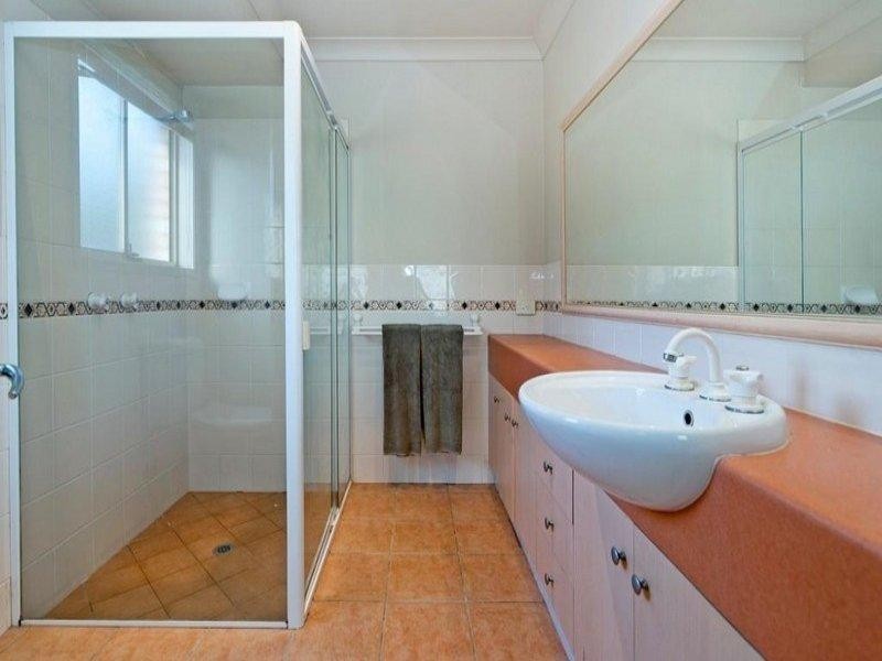 18 Riverbrooke Drive, Upper Coomera QLD 4209