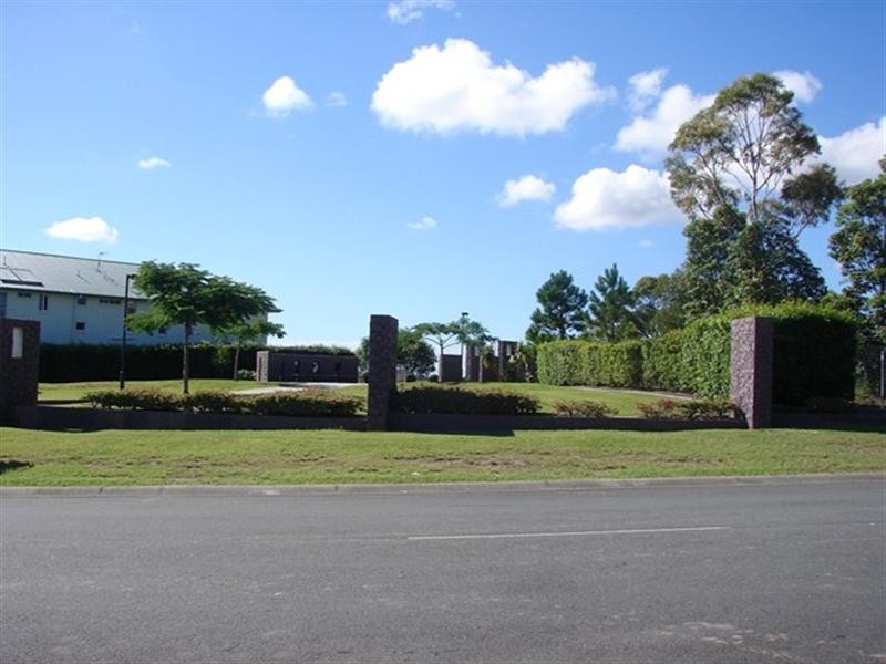 36 Hillary Circuit, Pacific Pines QLD 4211