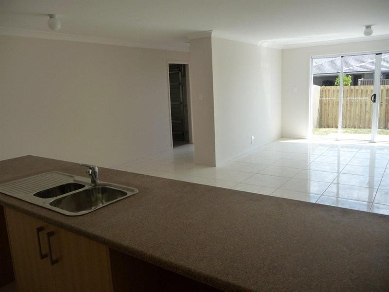 Lot 715 – 2 Bellinger Key, Pacific Pines QLD 4211