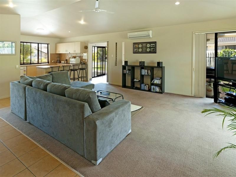 17 St Stephens Drive, Upper Coomera QLD 4209