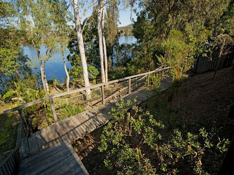 60 River Meadows Drive, Upper Coomera QLD 4209