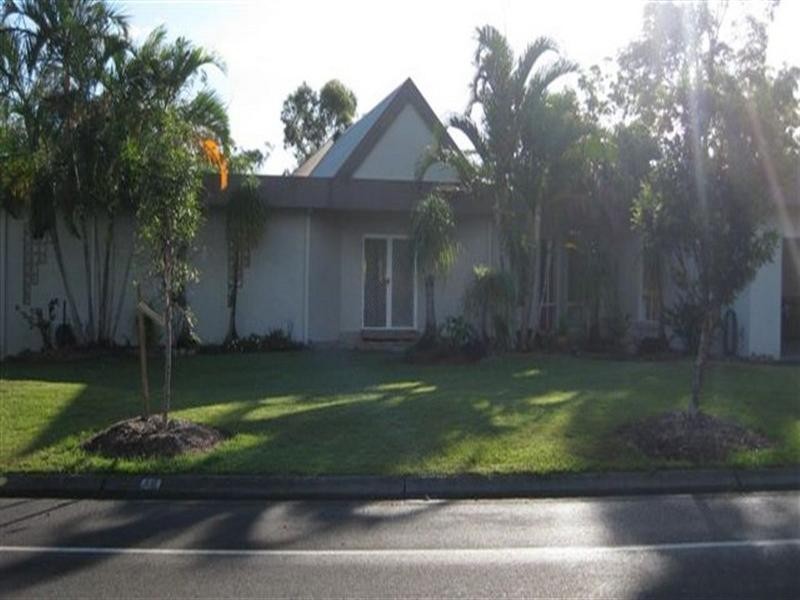 16 Oregon Way, Oxenford QLD 4210