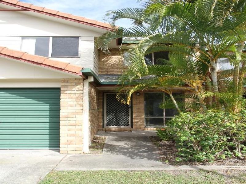 17/643 Pine Ridge Road, Biggera Waters QLD 4216