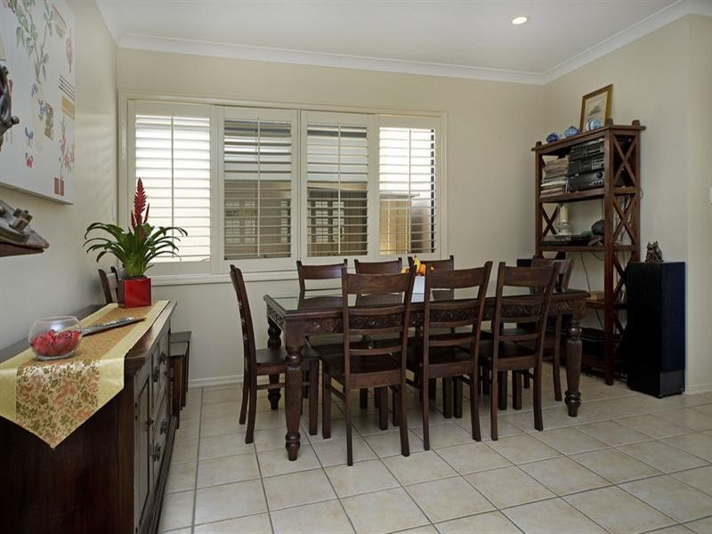 39 Lee-Anne Crescent, Helensvale QLD 4212