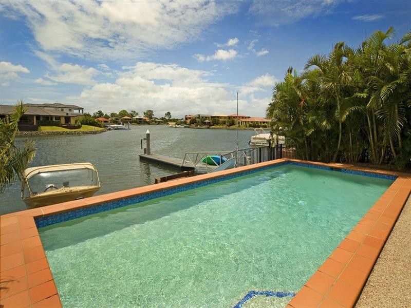 39 Lee-Anne Crescent, Helensvale QLD 4212