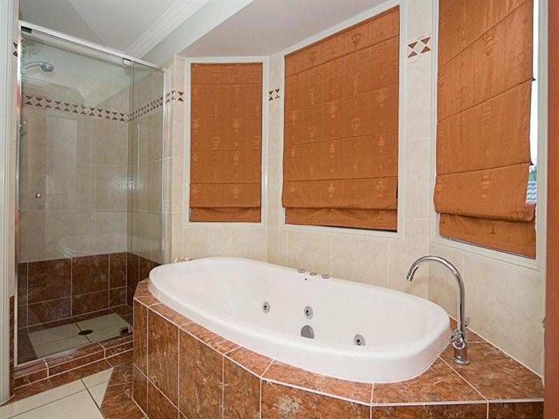 6 Princeton Street, Oxenford QLD 4210