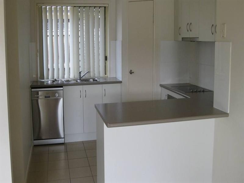 16 Kingsford Drive, Upper Coomera QLD 4209