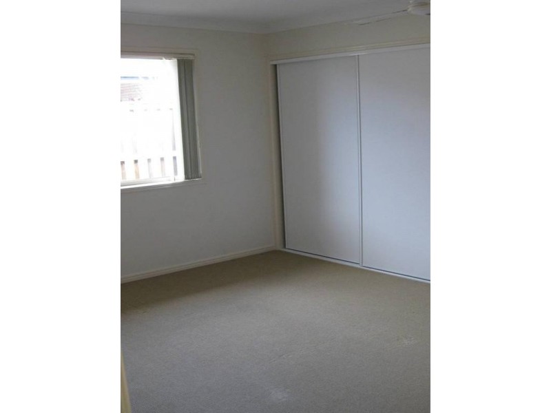 16 Kingsford Drive, Upper Coomera QLD 4209