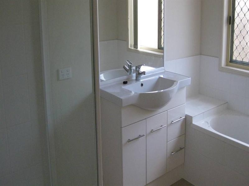 16 Kingsford Drive, Upper Coomera QLD 4209