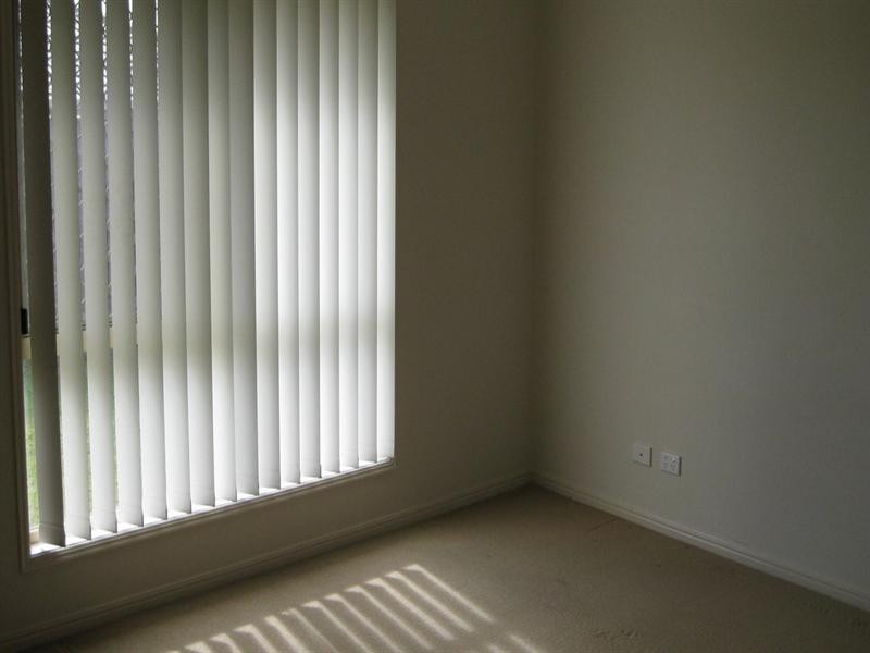 16 Kingsford Drive, Upper Coomera QLD 4209