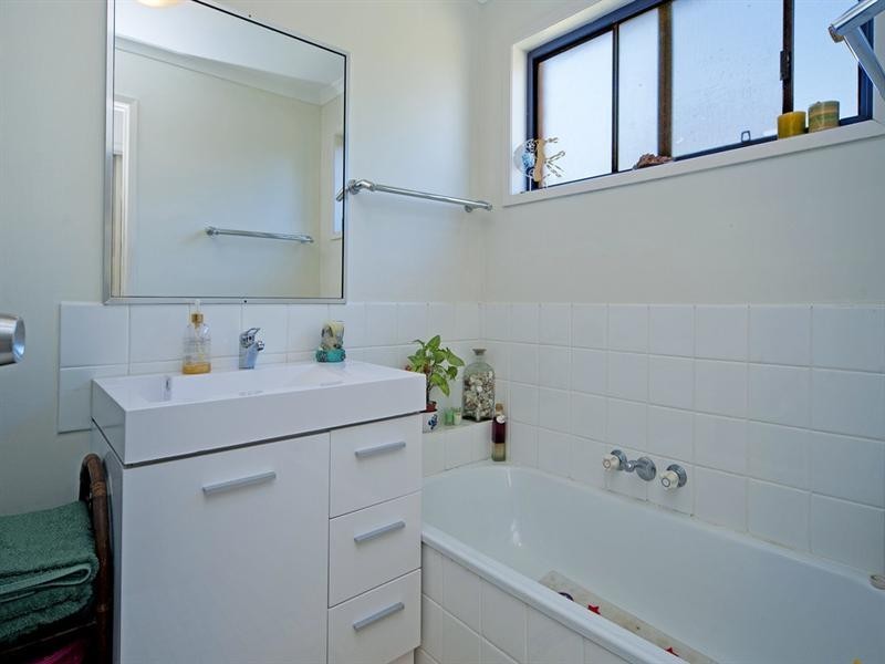 2/3 Echidna Court, Coombabah QLD 4216