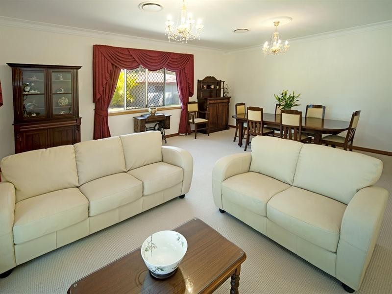 20 Warrego Way, Helensvale QLD 4212