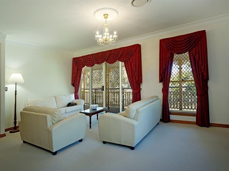 20 Warrego Way, Helensvale QLD 4212