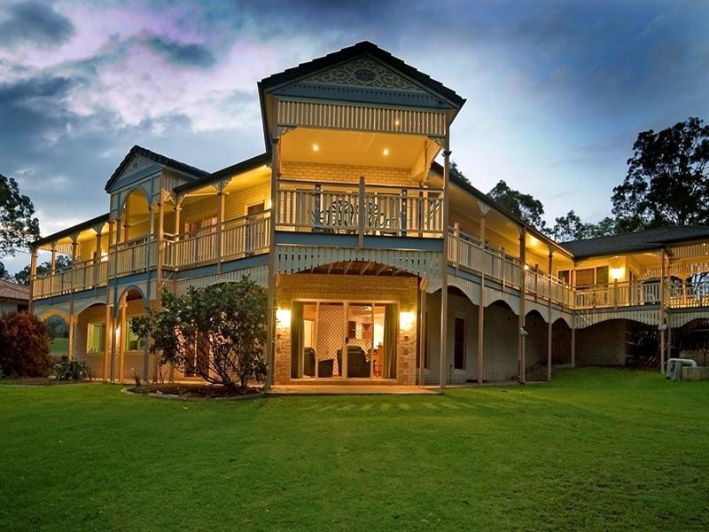 20 Warrego Way, Helensvale QLD 4212