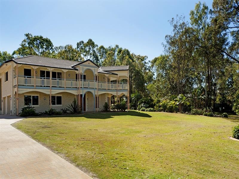 20 Warrego Way, Helensvale QLD 4212