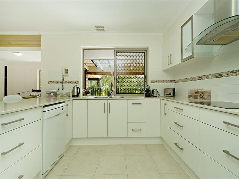 22 Catani Place, Helensvale QLD 4212