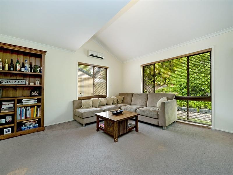 22 Catani Place, Helensvale QLD 4212