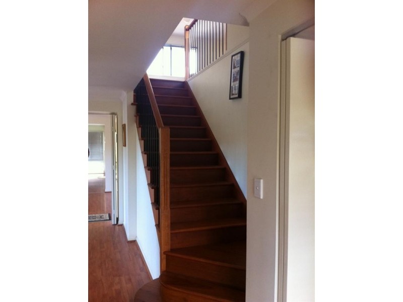 2 Cobbler Court, Pacific Pines QLD 4211