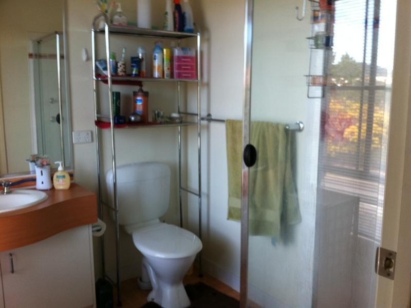 2 Cobbler Court, Pacific Pines QLD 4211