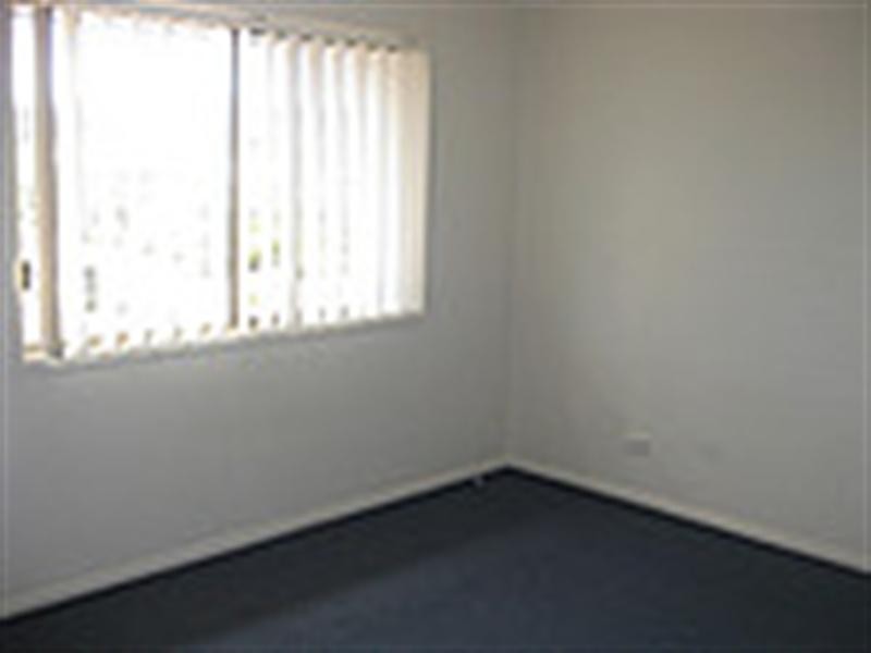 1/39 McRae, Pacific Pines QLD 4211