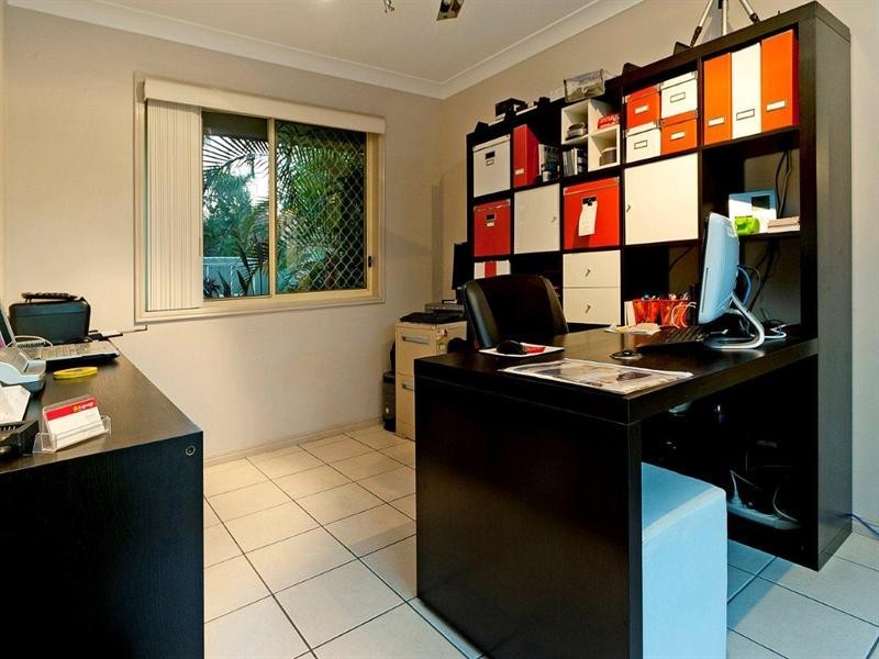 4 Arlene Park Terrace, Helensvale QLD 4212