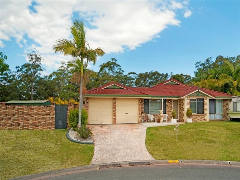 10 Navua Court, Pacific Pines QLD 4211