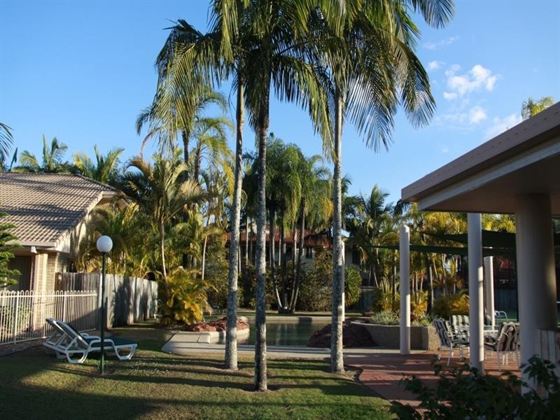 17/264 Oxley Drive, Coombabah QLD 4216